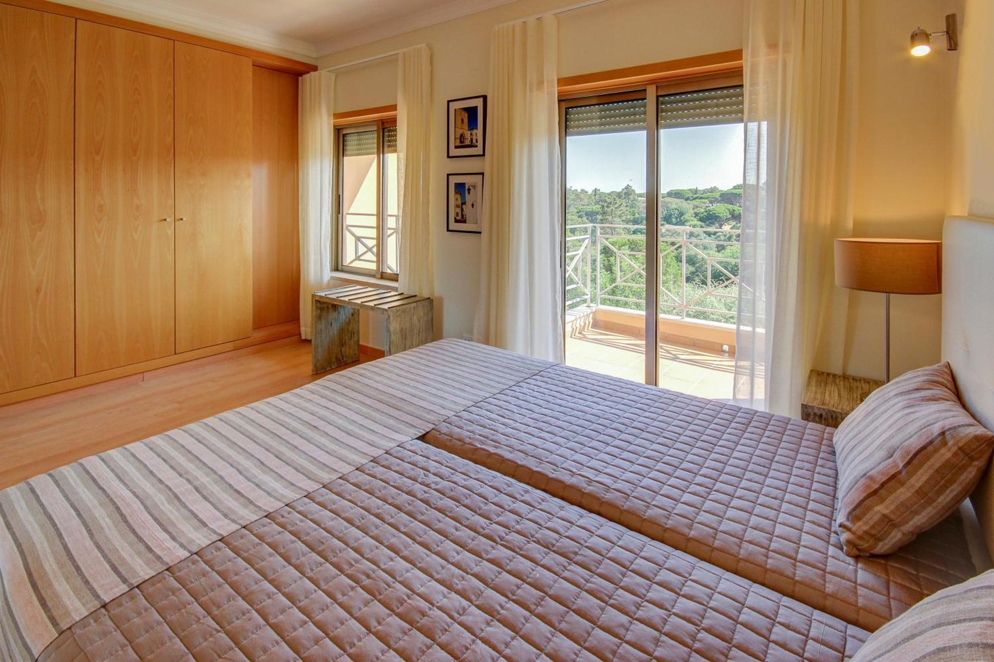 Villa com 2 Quartos (4 Adultos)