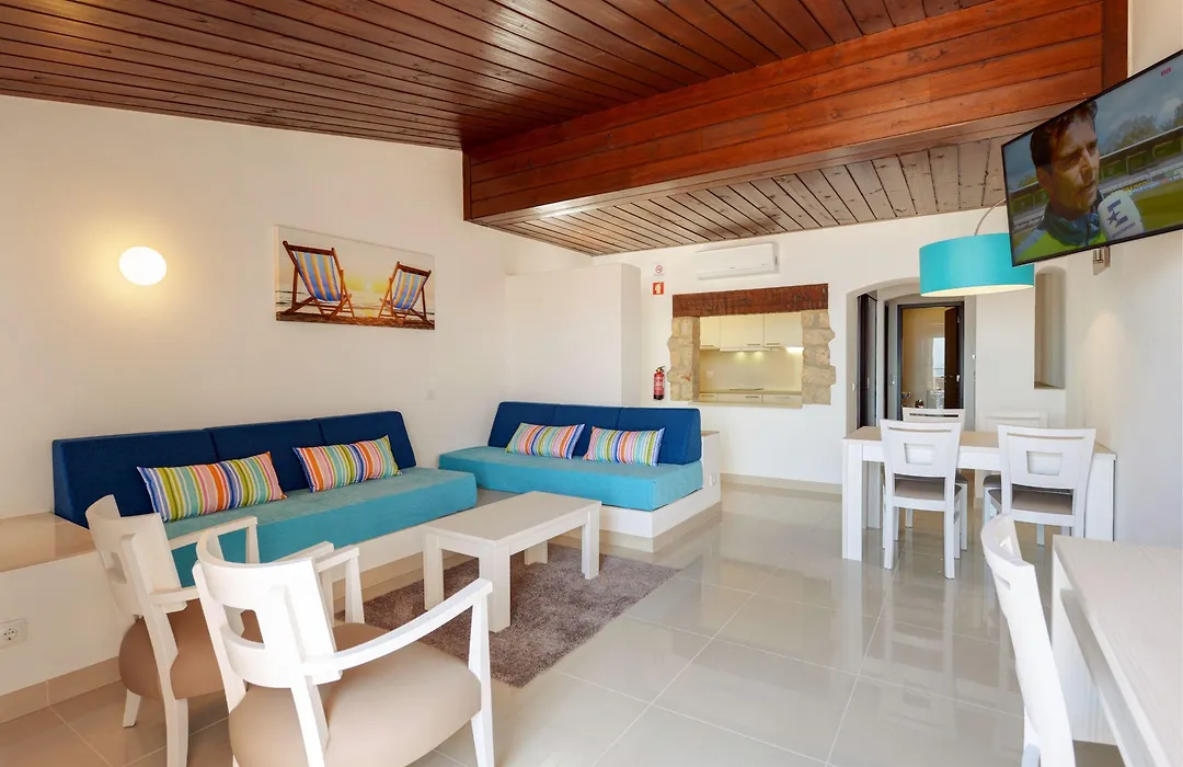 3Hb Golden Beach-1